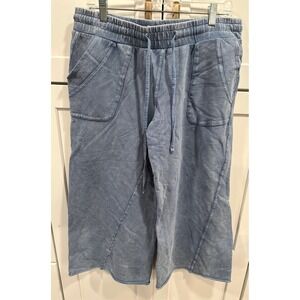 Lazy Sunday Women's Blue Acid Wash Cropped Wide Leg‎ Sweatpants, Size L